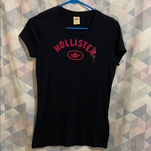 Hollister tee